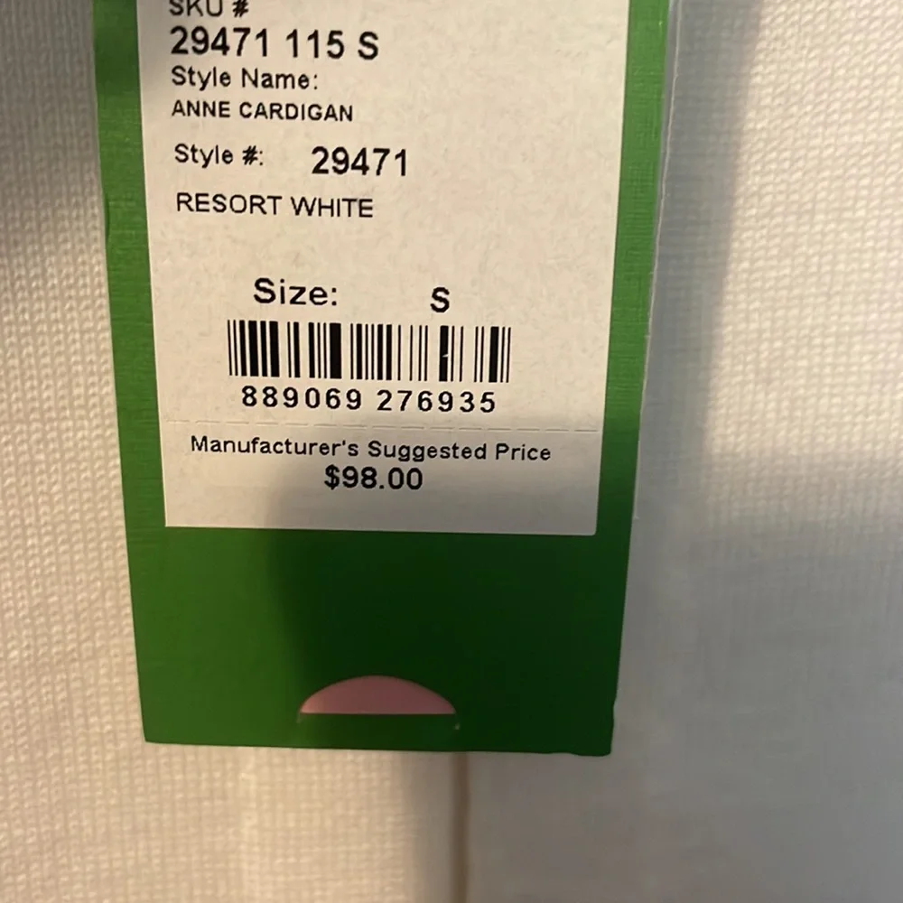 Lily Pulitzer sweater never worn with tags - Picture 2 of 4